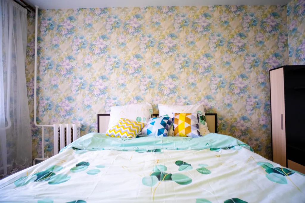 Апартаменты большие эконом-класса в Зареченском районе