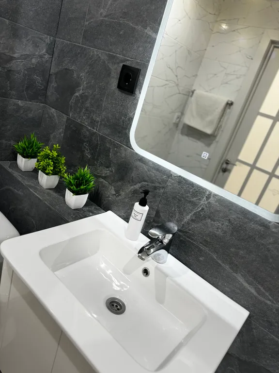 Трехкомнатная, уютная квартира