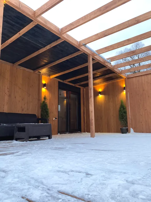 Коттедж Домик на берегу реки с сауной и горячей бочкой Фурако — Новый Быт