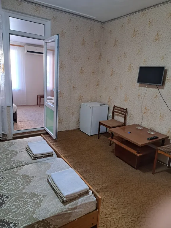 Квартира Квартира Четырехместный с душем на этаже — Адлер