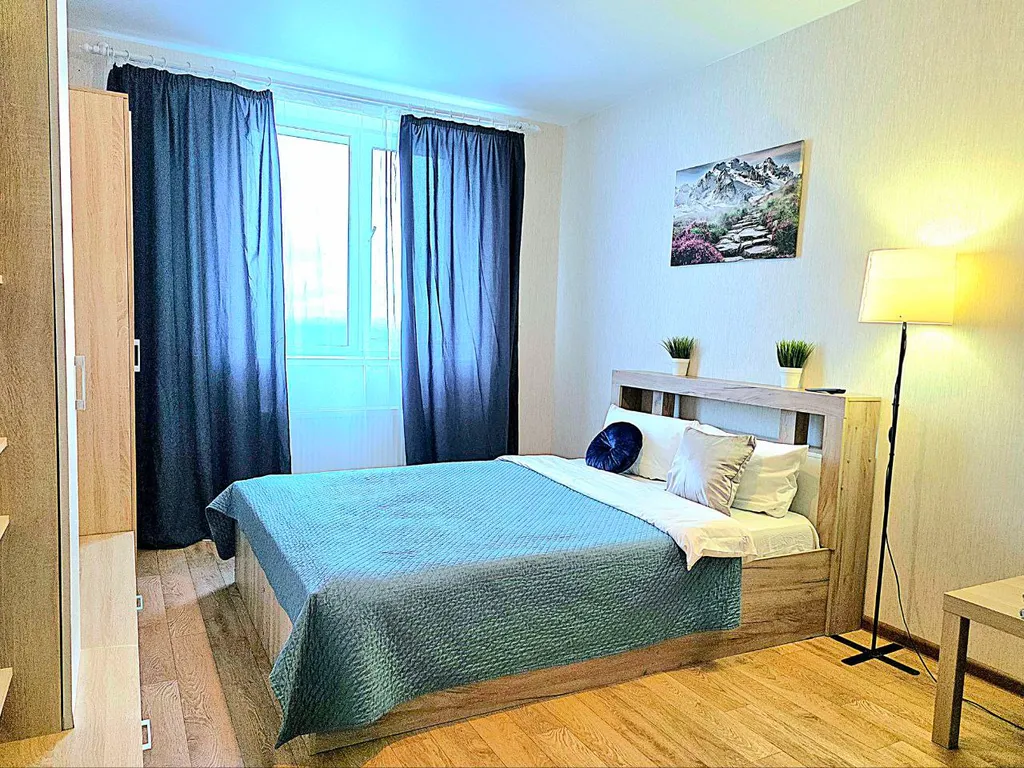 Новая квартира в Кировском районе, рядом завод / отчетные документы