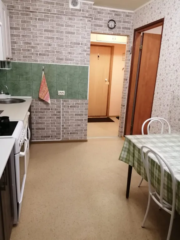 Однокомнатная квартира около кадетских корпусов