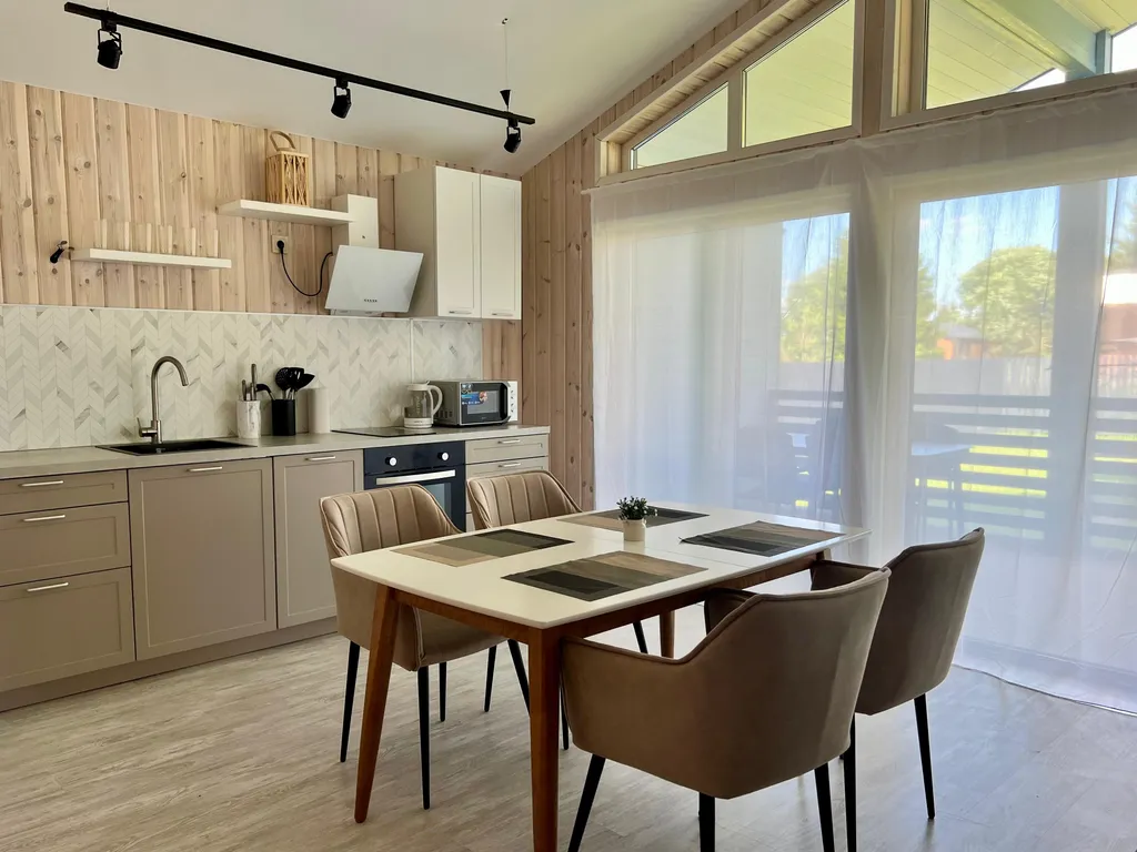 Коттедж 2-комнатный дом с баней — аренда посуточно в Истра