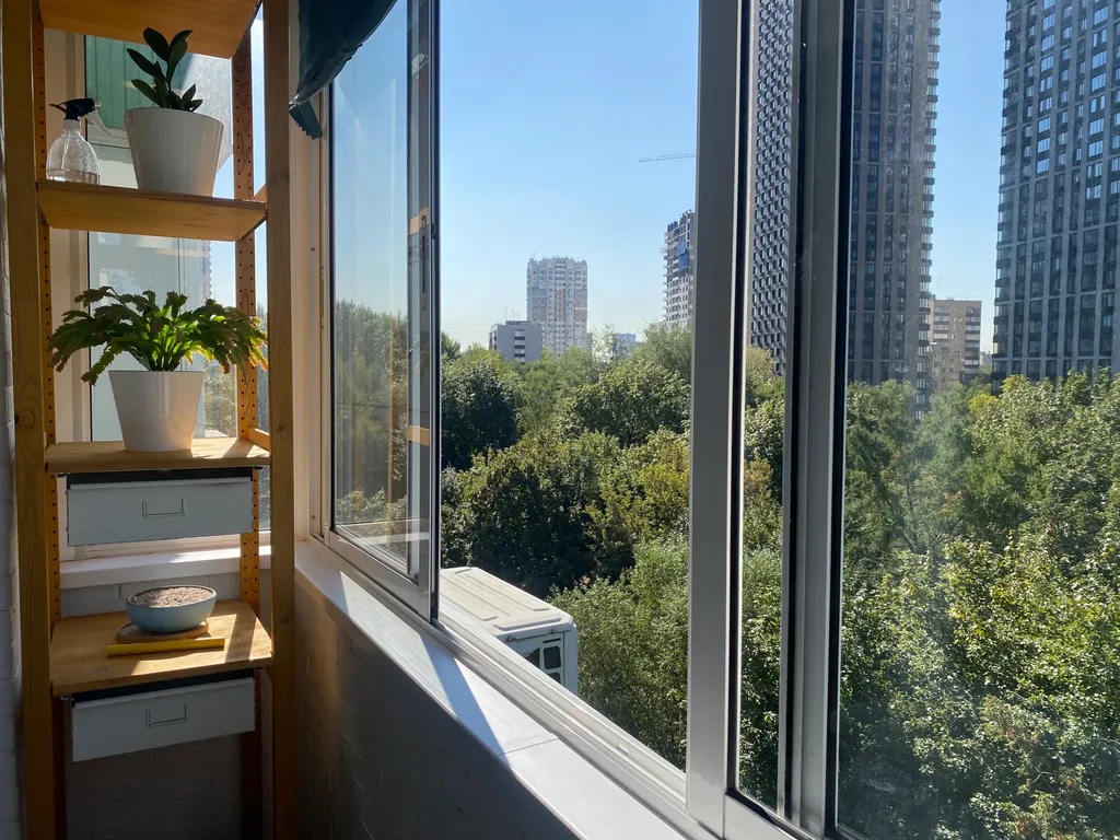 Уютно, тепло и рядом метро