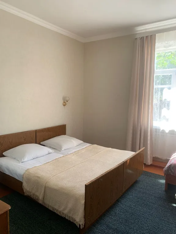 Квартира Квартира Гостевой дом у Марго, между старой и новой Гагрой, в 200 м от моря — Гагра