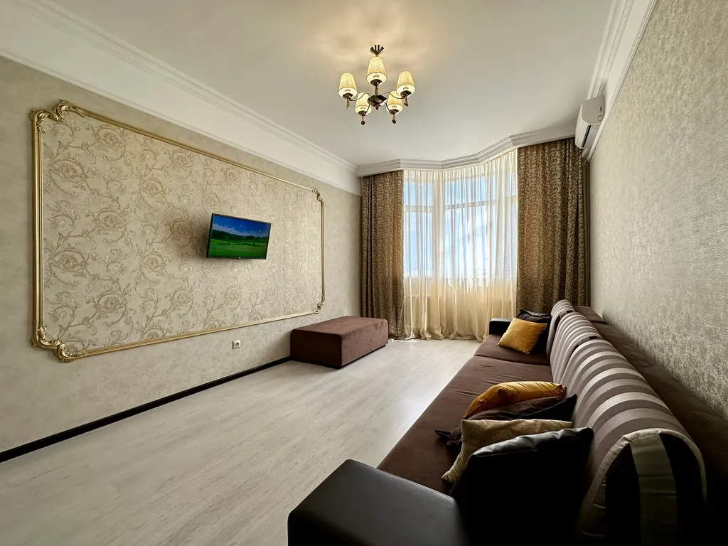 2-комнатная квартира рядом с СКК Оренбуржье