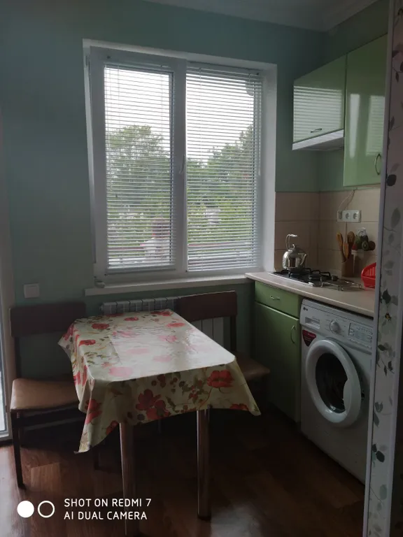 Квартира студия с балконом недалеко от моря