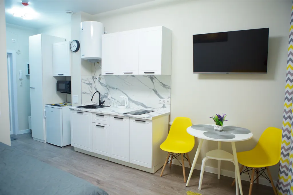 49 студия с бассейном