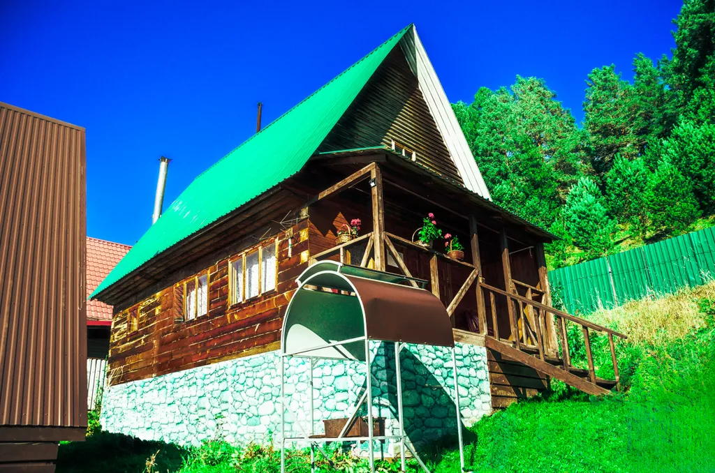 Летний домик из кедра с баней