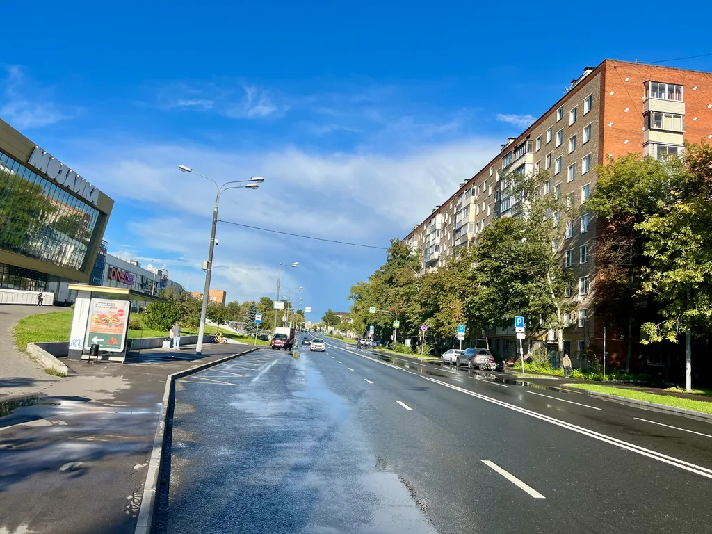 Четырёхместная уютная квартира в двух минутах до метро Дубровка