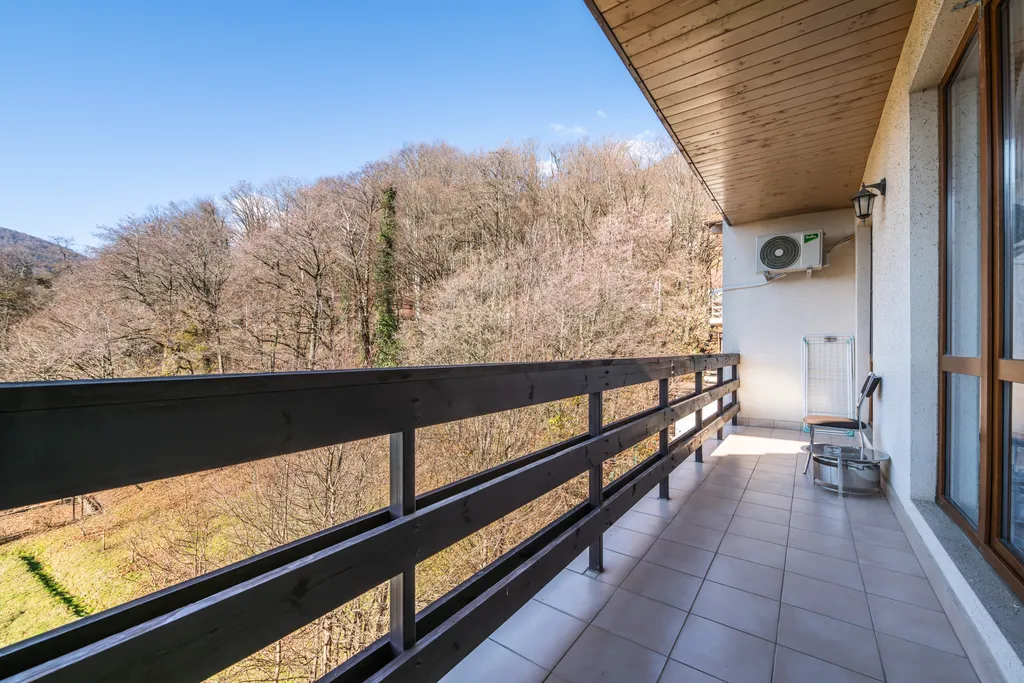 Видовые апартаменты на 3 этаже