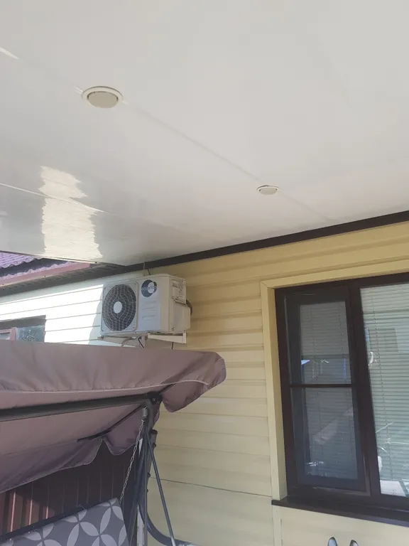 Уютный гостевой домик во дворе частной усадьбы