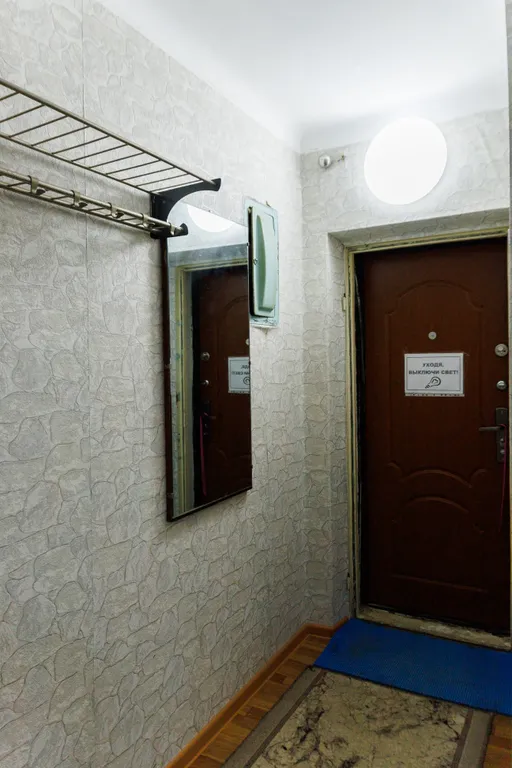 Двушка у поликлинике