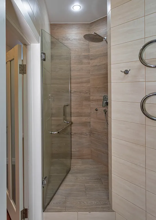 Большая квартира с видом на море