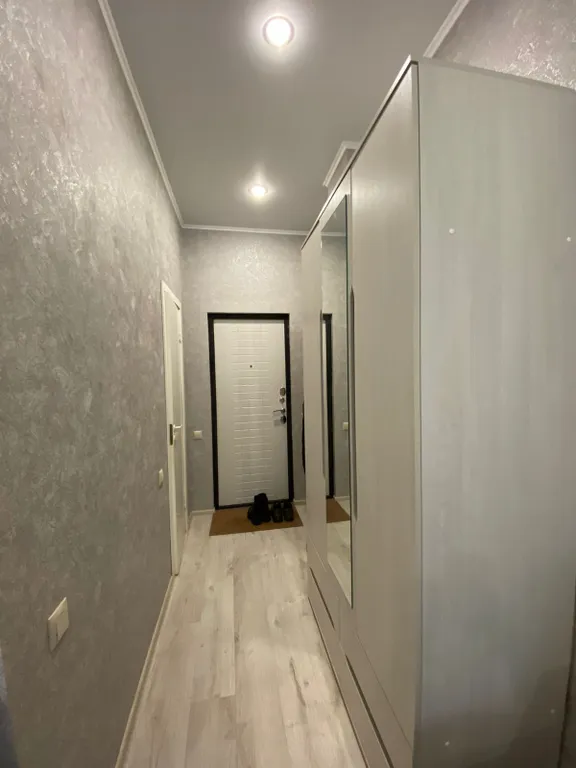 Красивая уютная студия-апартаменты вдоль набережной реки