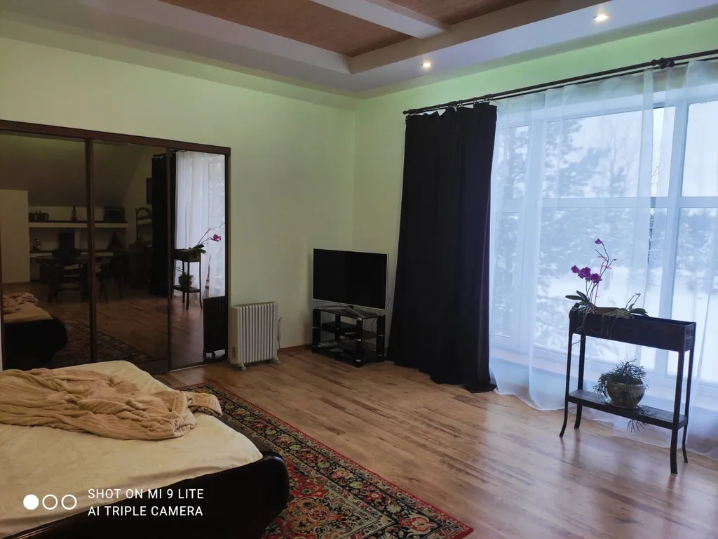 Дом на берегу сказочного озера