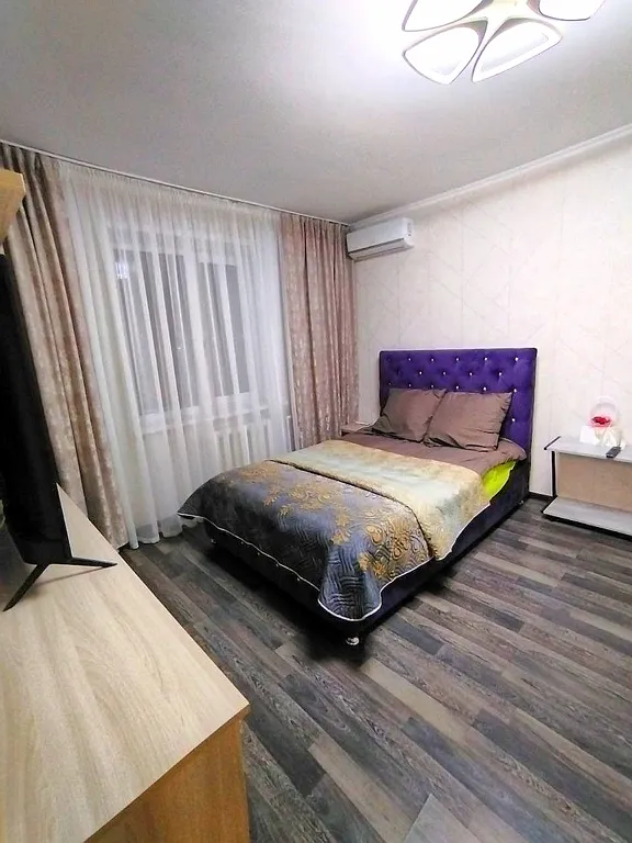 Уютная квартира — аренда посуточно в Нижнекамск