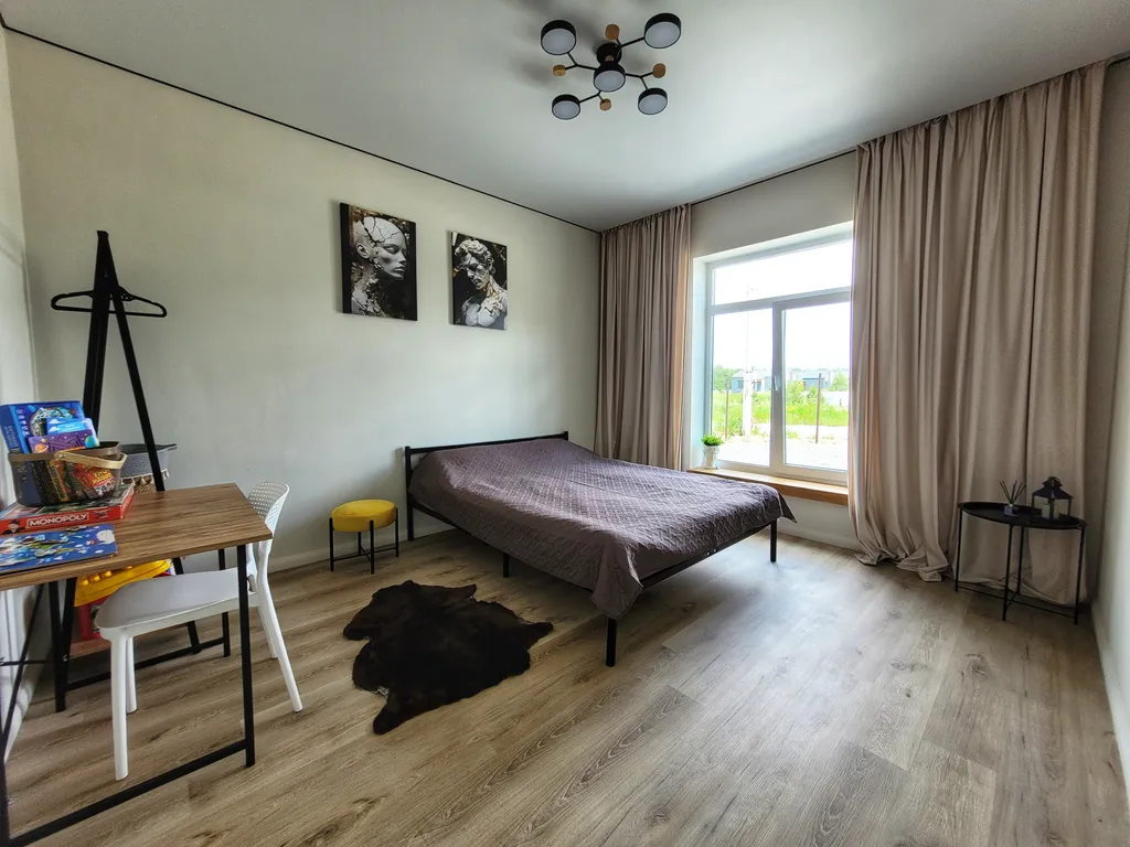 Дом в сосновом лесу