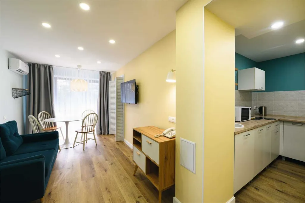 Квартира в Парк - отеле ПОРТО МАРЕ.
Фемели 2-х комнатная с кухней А324 — аренда посуточно в Алушта