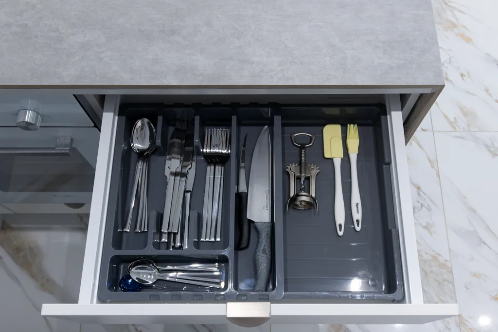 Двухуровневая студия с панорамным видом на город