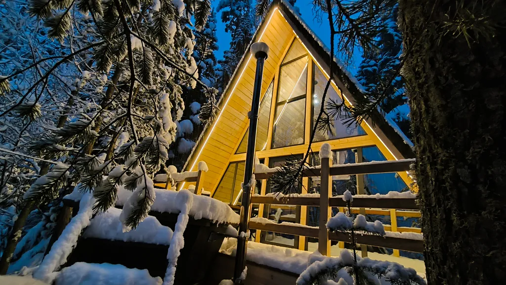 Коттедж Дом Соло 3 с видом на реку и банным чаном, без посещения бани/бассейна — аренда посуточно в Архыз
