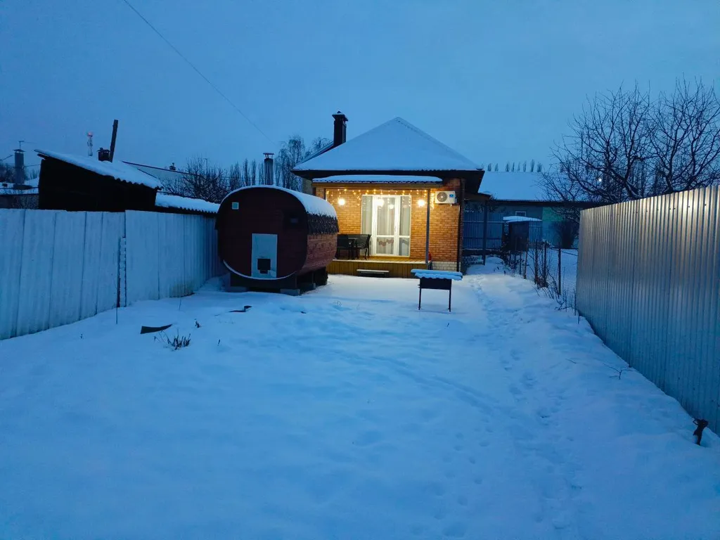 Уютный домик с баней у реки