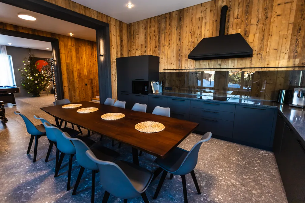 Просторный светлый дом с баней и фурако