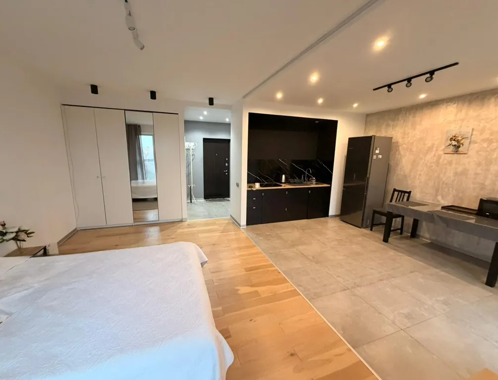 Уютная студия в скандинавском стиле