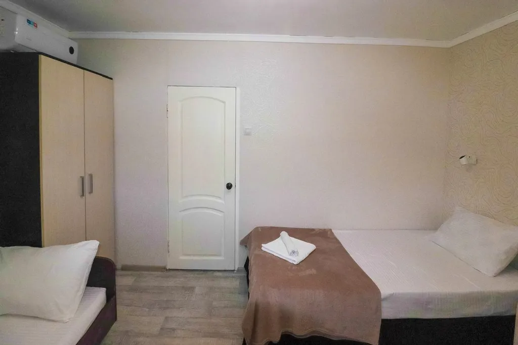 Уютная комната у моря