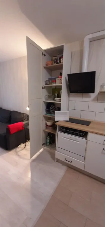 Чистая и светлая студия