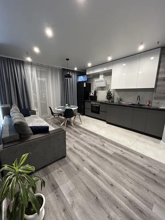 Апартаменты на набережной