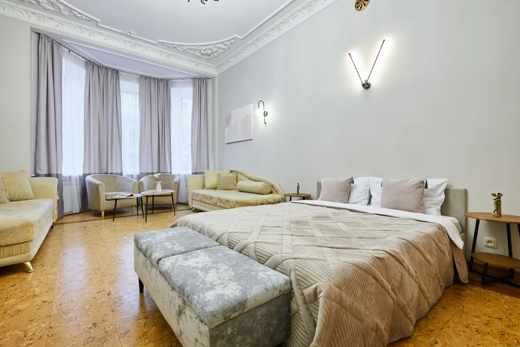 3 спальни, балкон, красивый дом