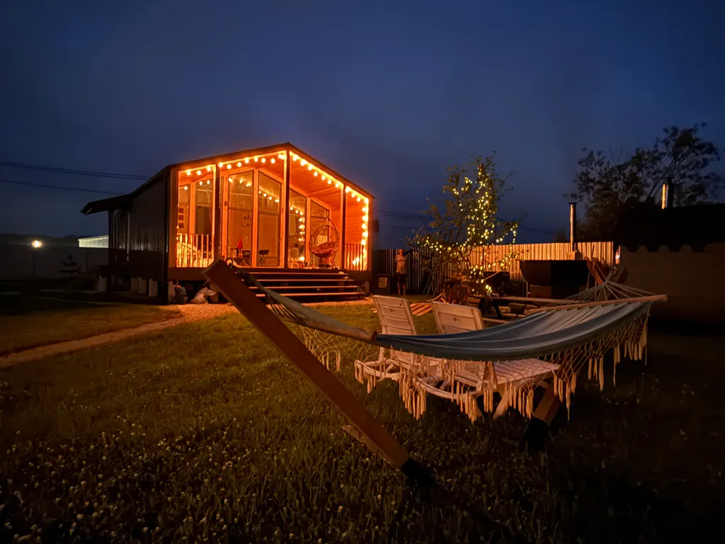 Коттедж Домик в стиле Барн хаус — Горки