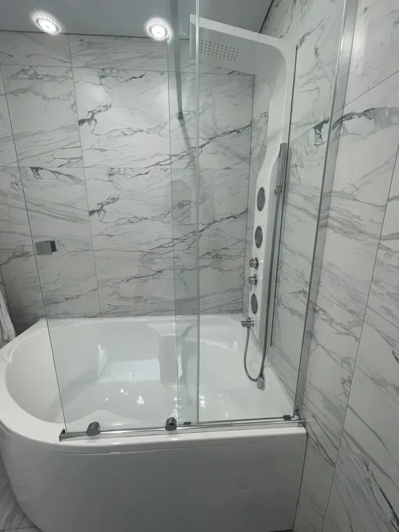 Квартира люкс двухкомнатная