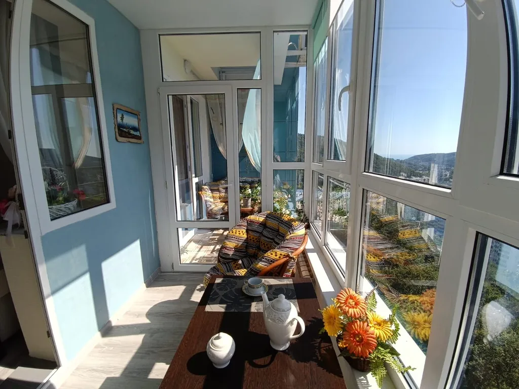 Уютная квартира с видом на море и горы