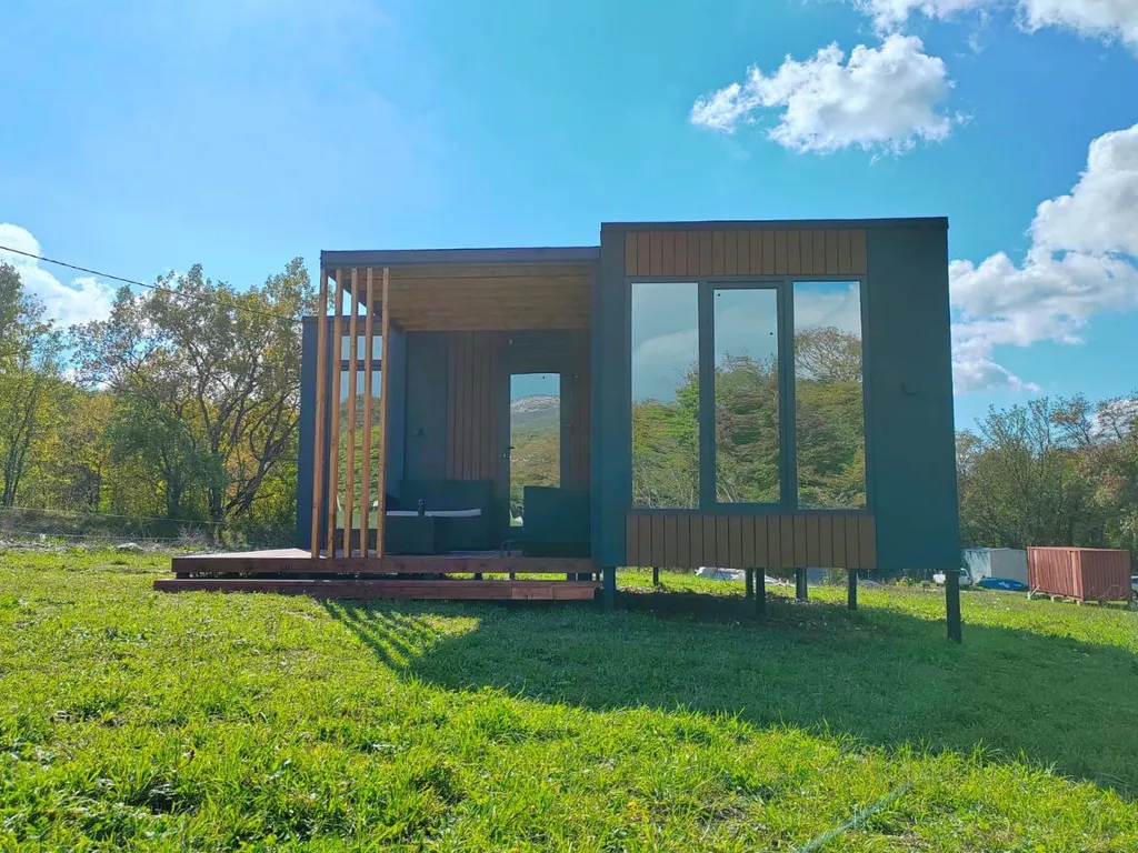 Коттедж Домик с видом на горы — Передовое