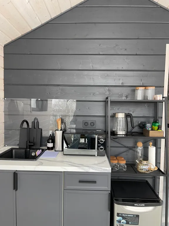 Коттедж Дом на берегу реки Волхов — Юшково