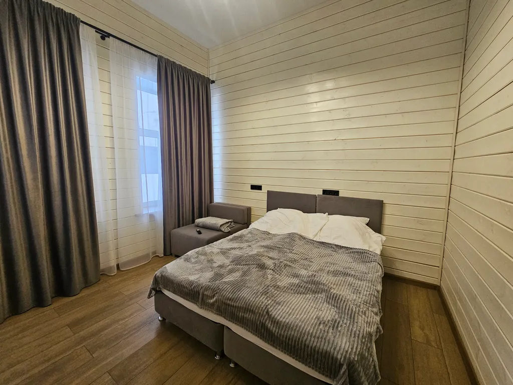 Дом с баней и камином для большой компании