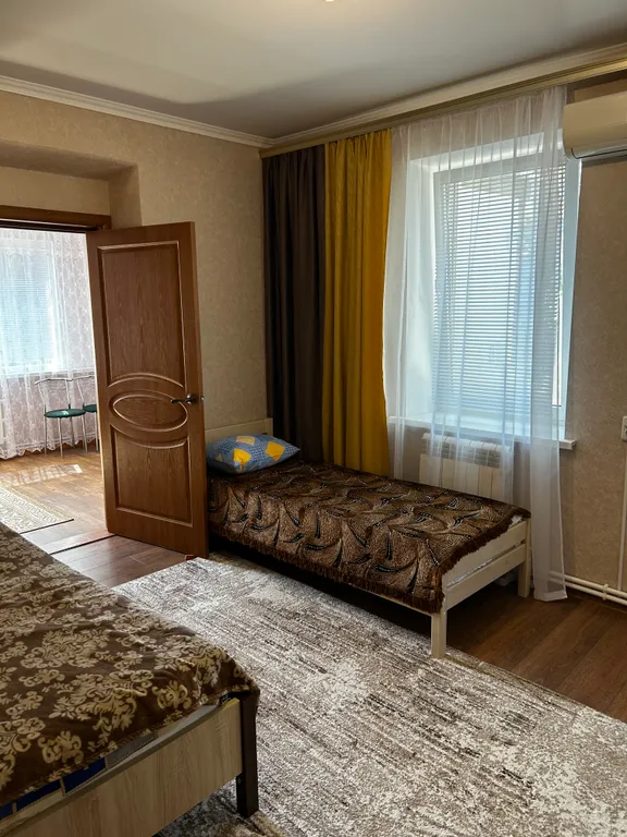 Часть дома в центре города со всеми удобствами