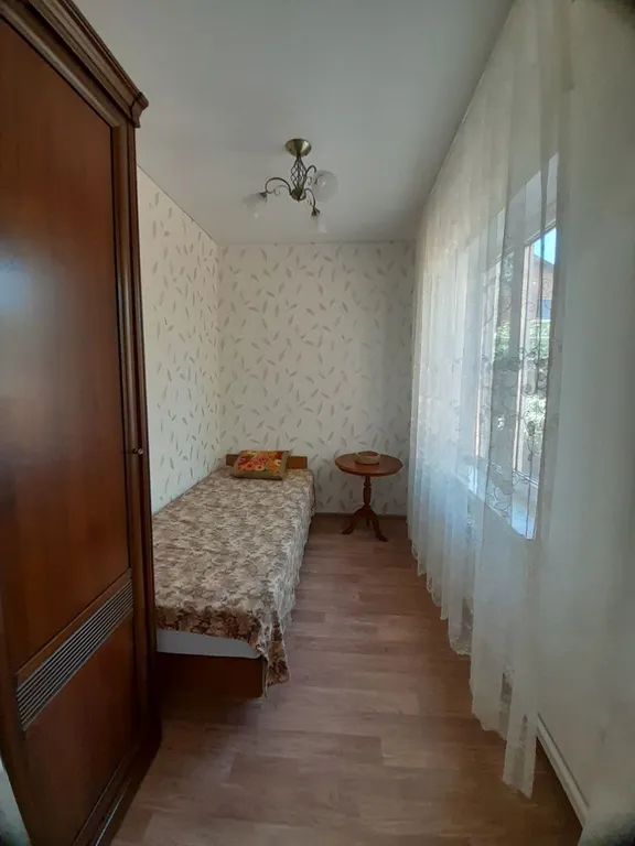 Дом в тихом пригороде не далеко от моря