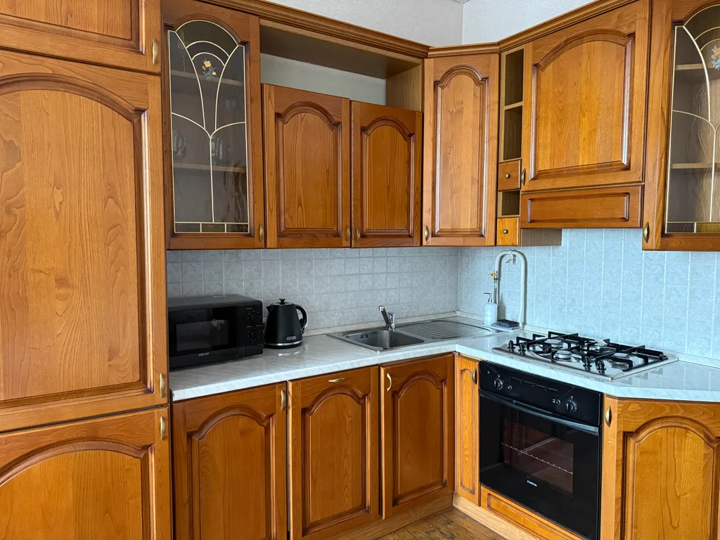 Квартира 1-комнатная квартира в сталинском доме с кроватью king size — Москва