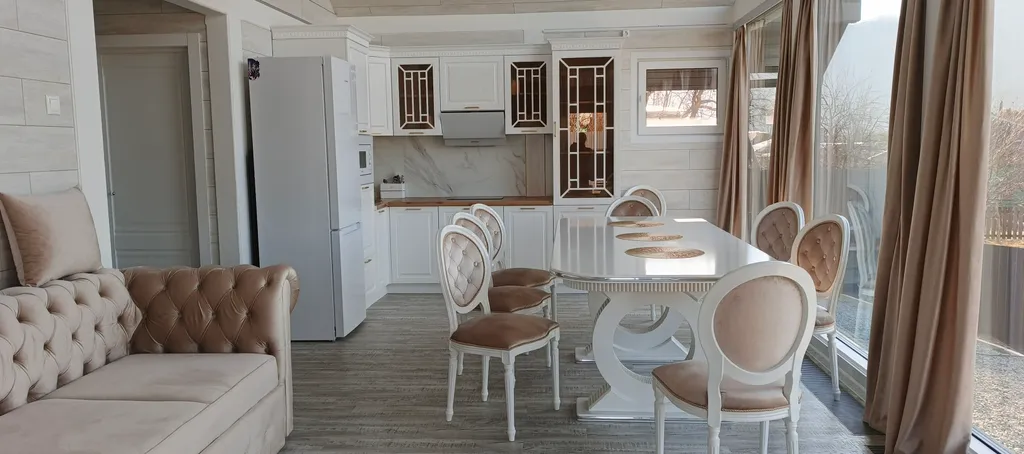 Коттедж Дом в горах у реки Катунь — аренда посуточно в Элекмонар