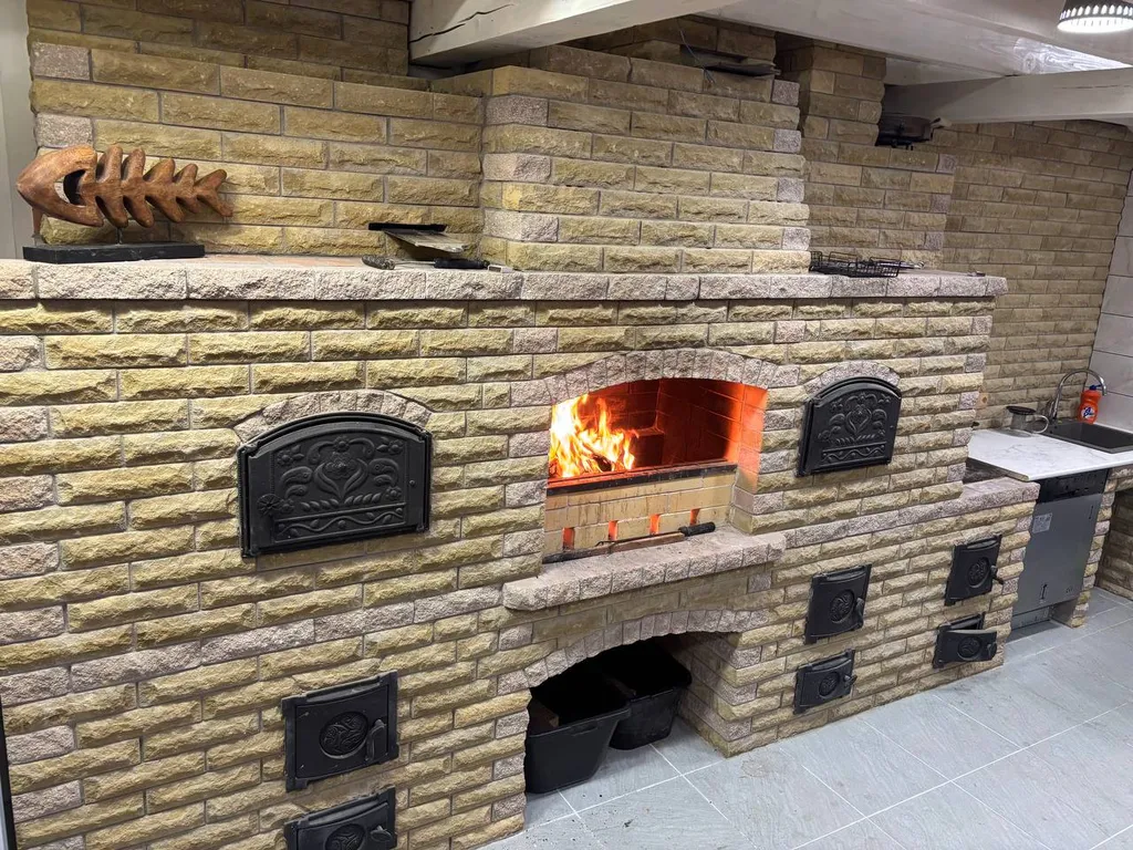 Коттедж Уютный дом с беседкой на берегу озера — аренда посуточно в Серпухов