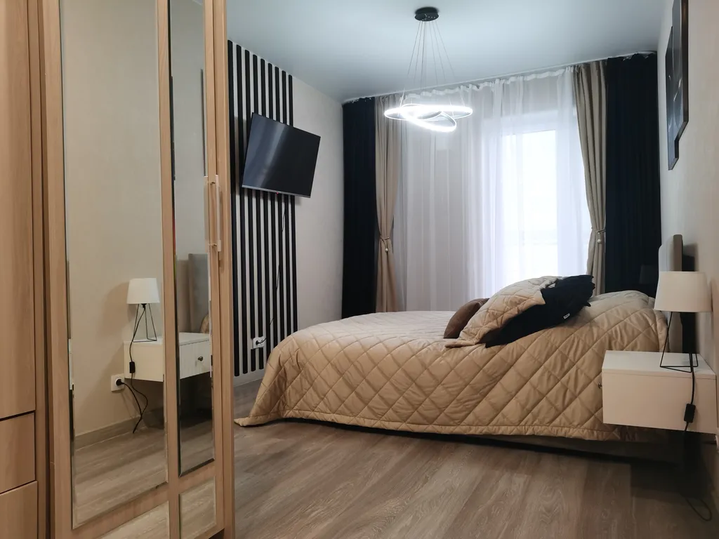 Уютная квартира в районе ТЦ Коллаж