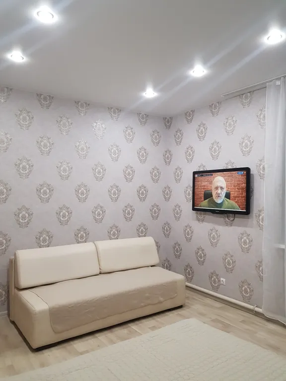 Большая квартира у вокзала, аквапарк — аренда посуточно в Волжский