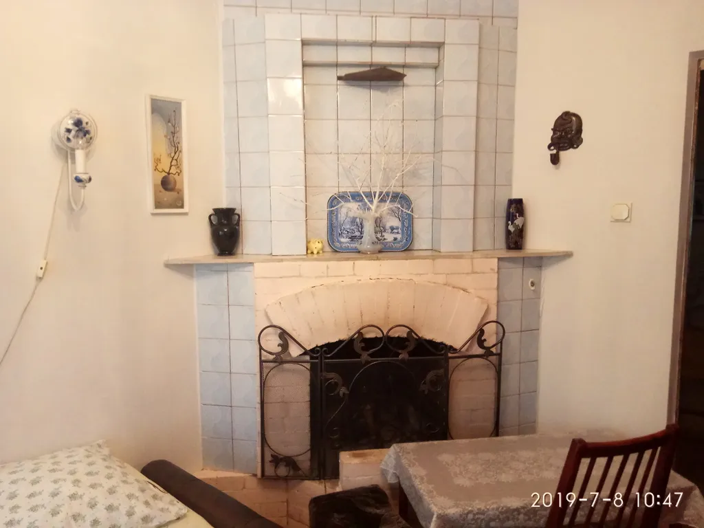 Комната с камином