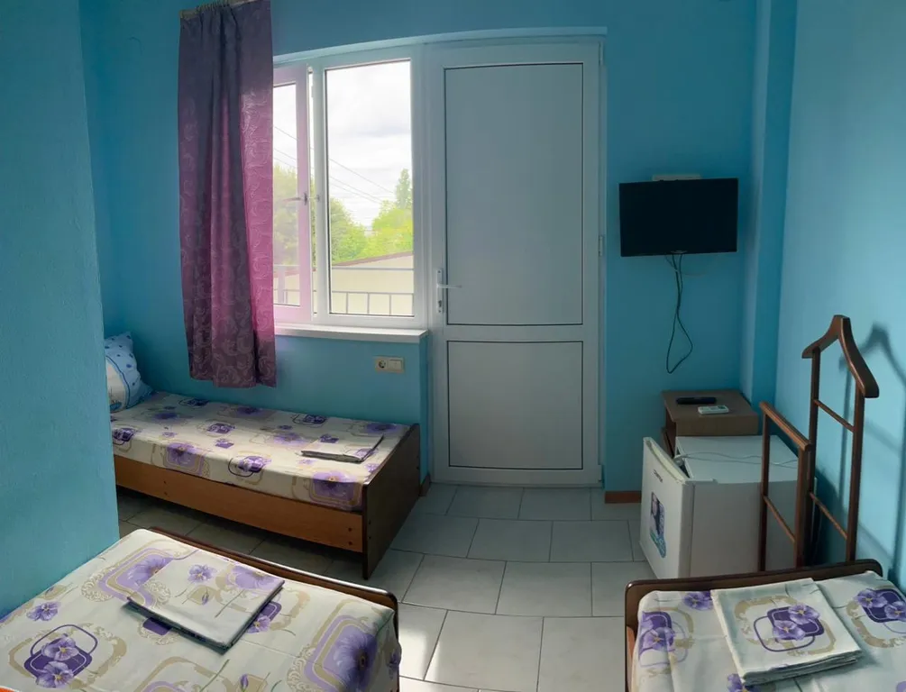 Квартира Комната — аренда посуточно в Лоо