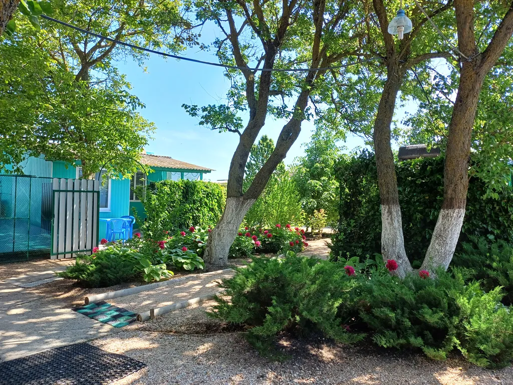 Домик со своей огороженной территорией, проживание без хозяев