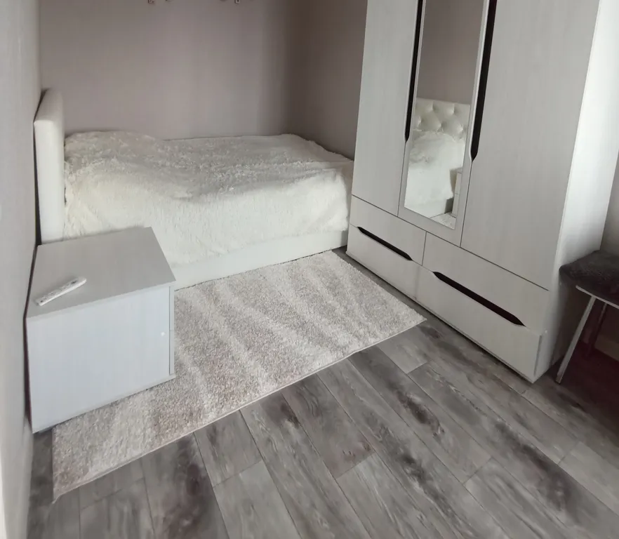 Уютная квартира в 5 минутах от центра, с видом на площадь — аренда посуточно в Рыбинск