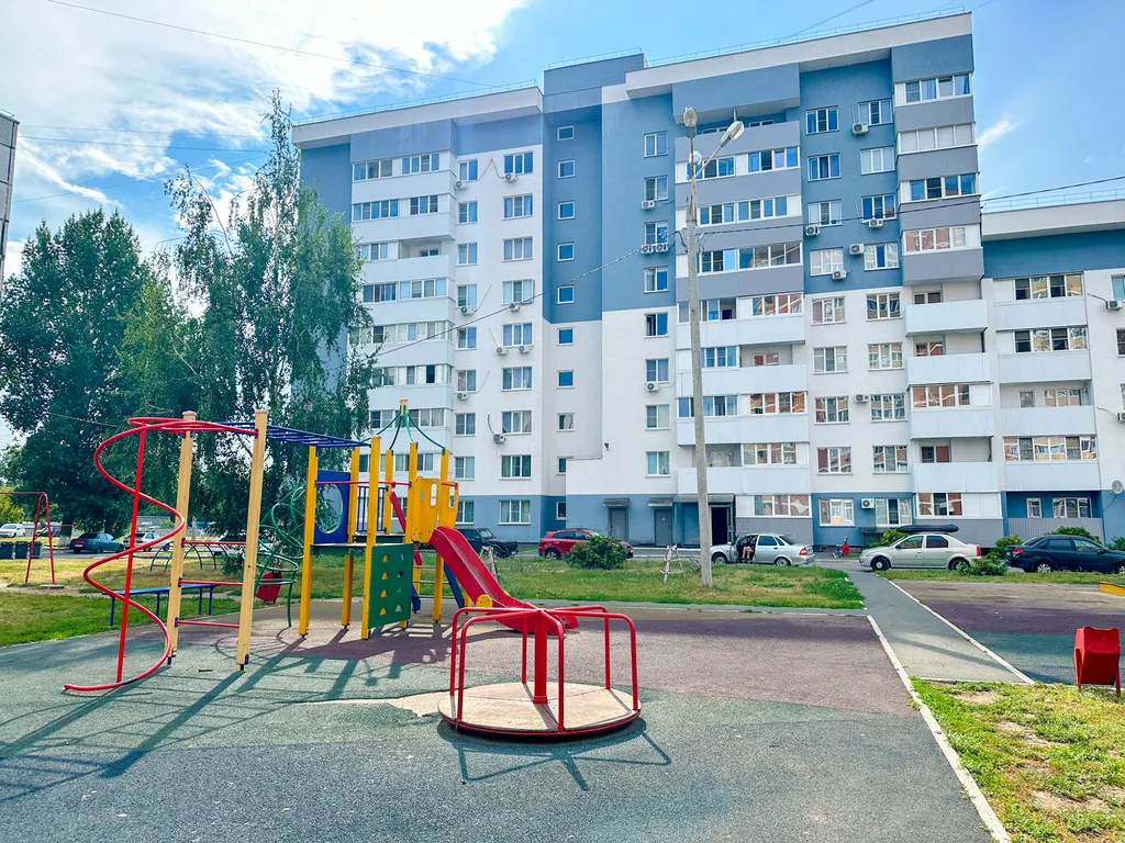 Однокомнатные апартаменты рядом с ТЦ Парк Хаус